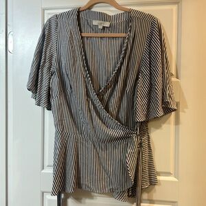 Cute wrap around top navy and white pin stripe